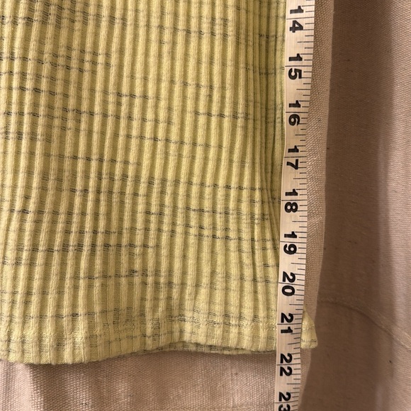 Monrow Ribbed Tank Top - Picture 7 of 8